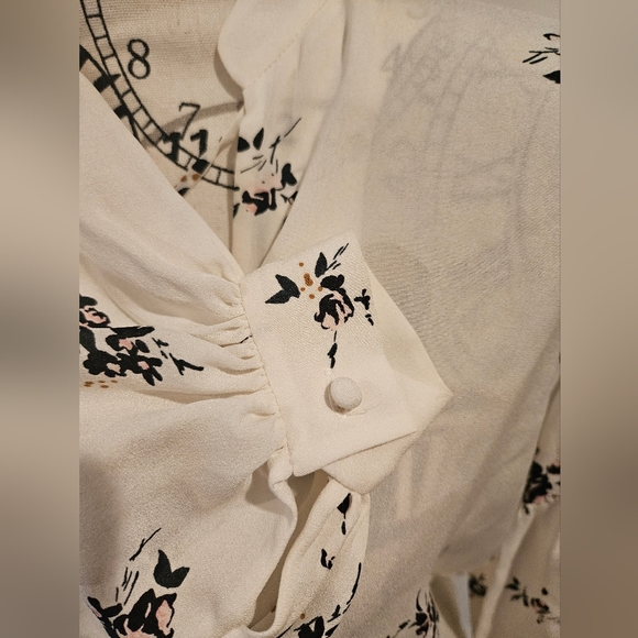 ⭐️ A.L.C. White Floral Print Silk Blouse Ty Lantern sleeve size 0 - Picture 10 of 10